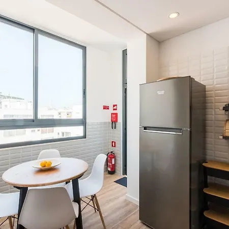Lovelystay - Design Riverview City Centre شقة
