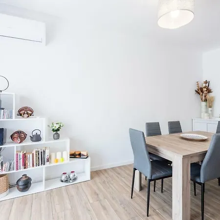 Lovelystay - Design Riverview City Centre 公寓 *