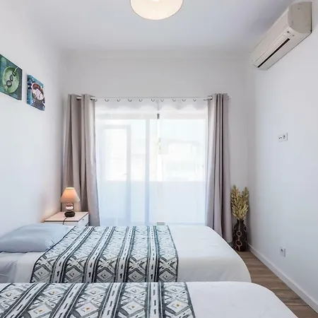 Lovelystay - Design Riverview City Centre Lejlighed Portimão